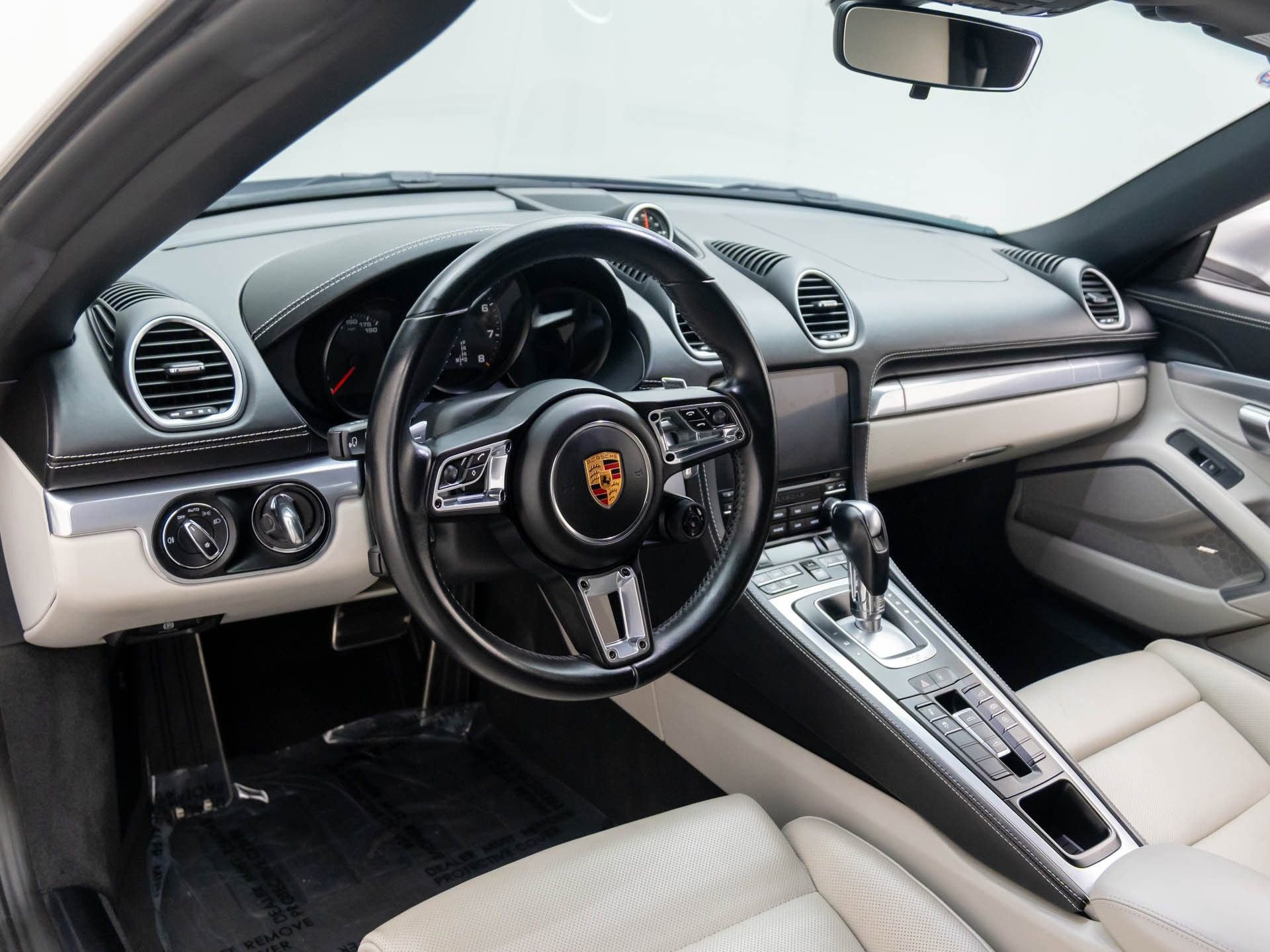 Certified 2019 Porsche 718 Boxster GTS image 11