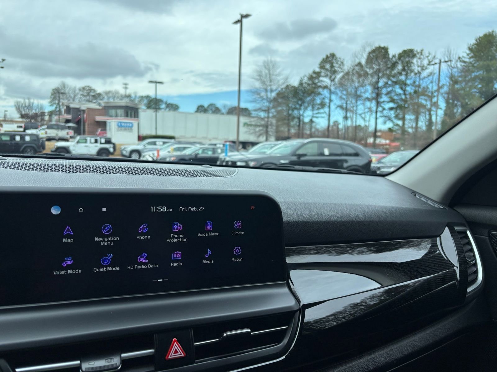 Used 2025 Kia Seltos S image 36