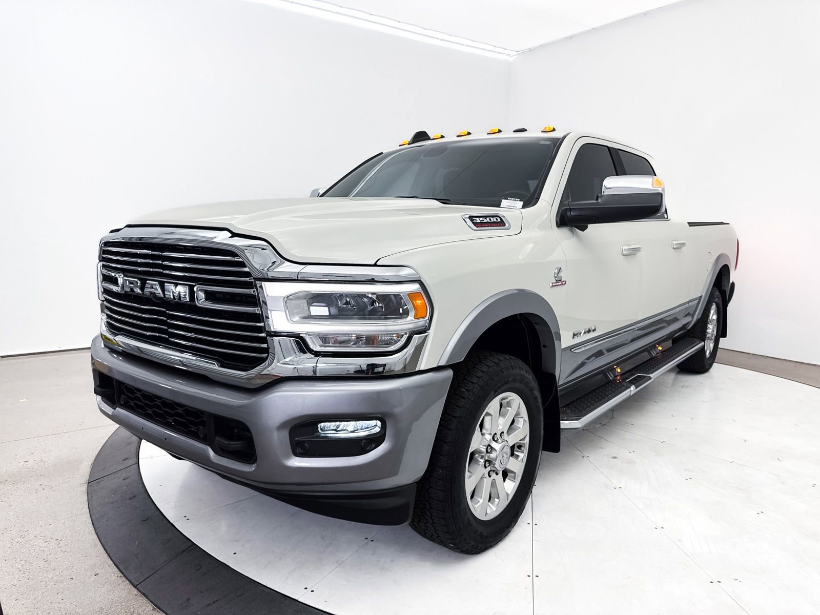 Used 2021 RAM 3500 Laramie AWD/4WD image 15