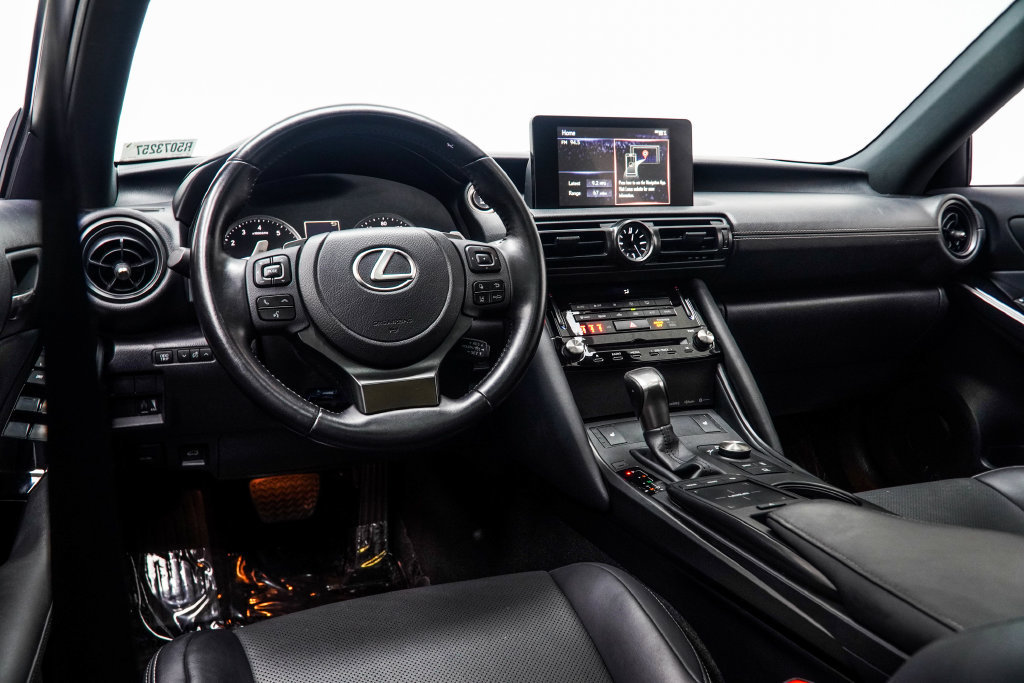 Used 2024 Lexus IS 350 F Sport RWD image 18