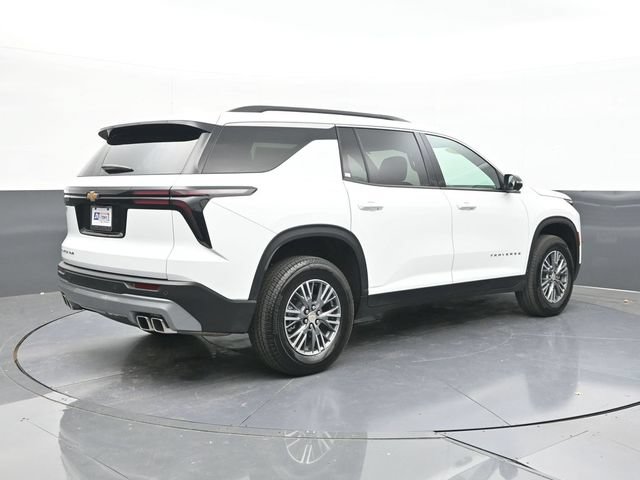 Used 2025 Chevrolet Traverse LT w/ Driver Confidence Package AWD/4WD image 13