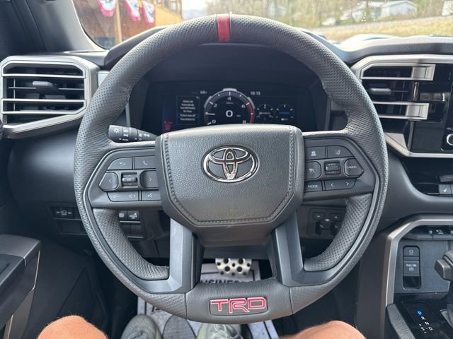 Used 2025 Toyota Sequoia Platinum image 23