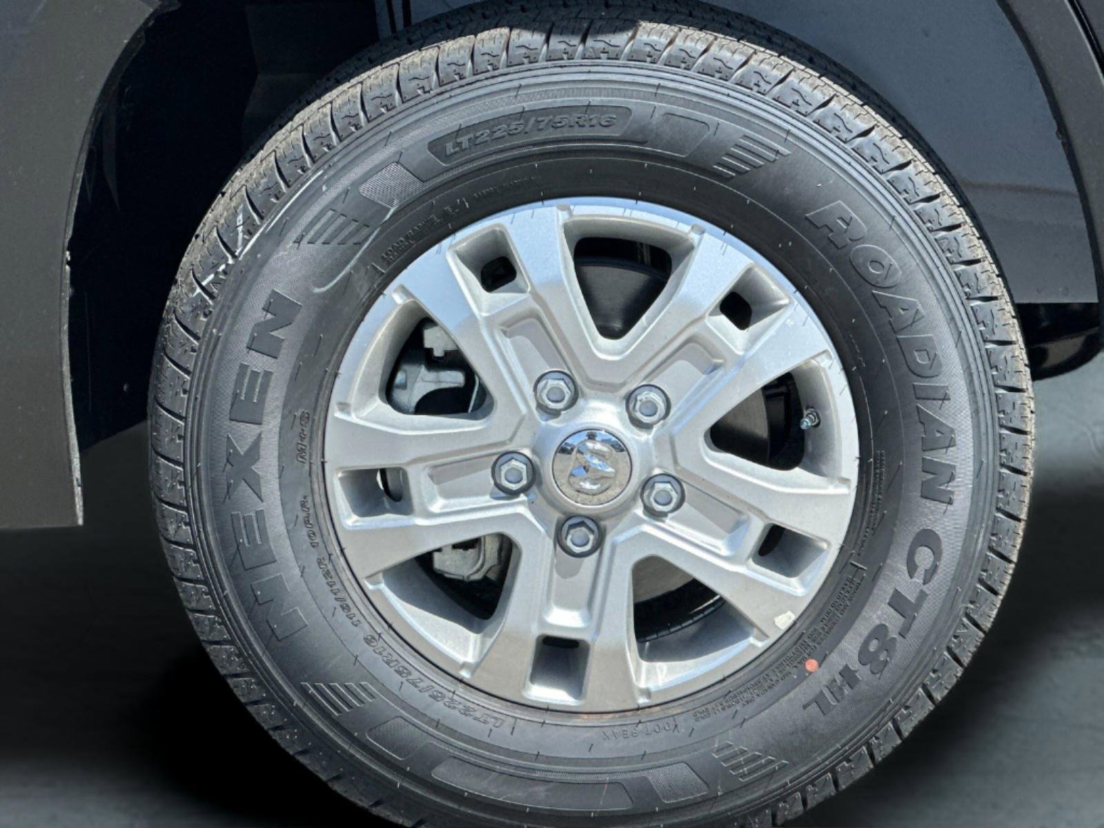 Used 2024 RAM ProMaster 1500 w/ Quick Order Package 22G SLT image 24