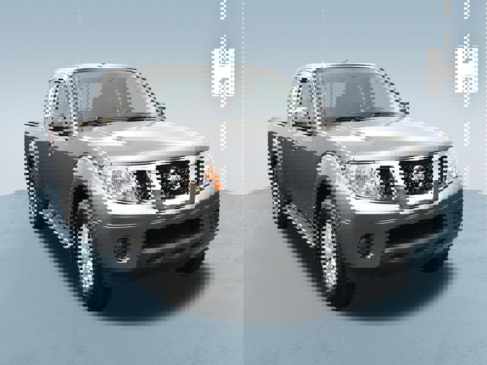 Used 2018 Nissan Frontier SV image 2