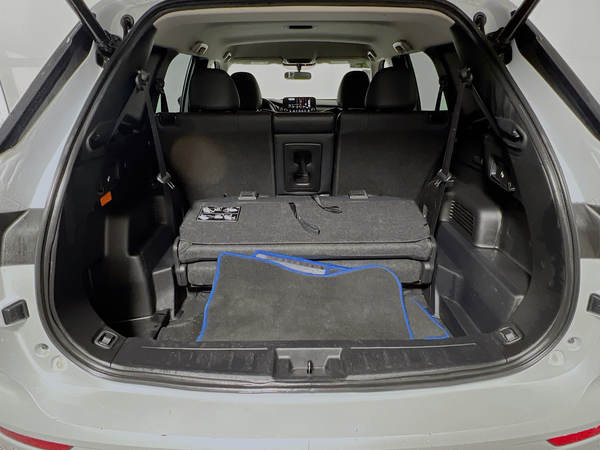 Used 2023 Mitsubishi Outlander Ralliart AWD/4WD image 34