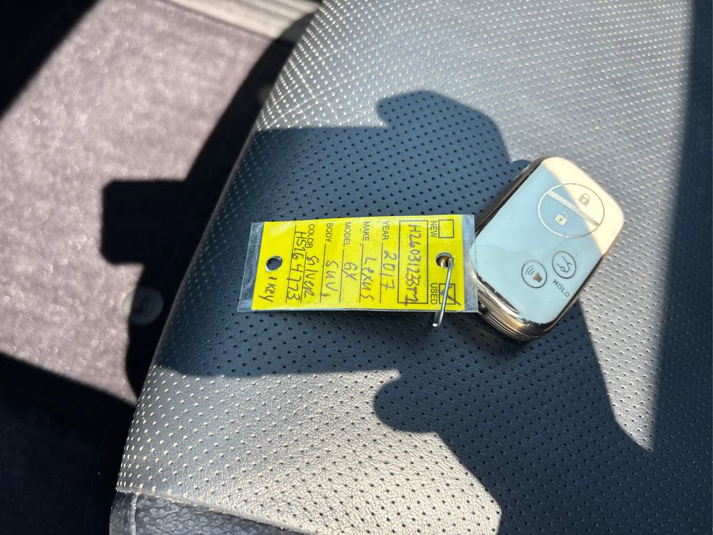 Used 2017 Lexus GX 460 Premium w/ Premium Package image 42