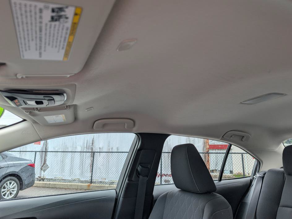 Used 2025 Toyota Corolla LE FWD image 23