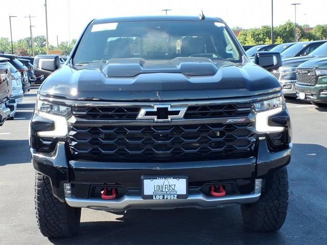 Used 2023 Chevrolet Silverado 1500 ZR2 w/ Technology Package AWD/4WD image 30