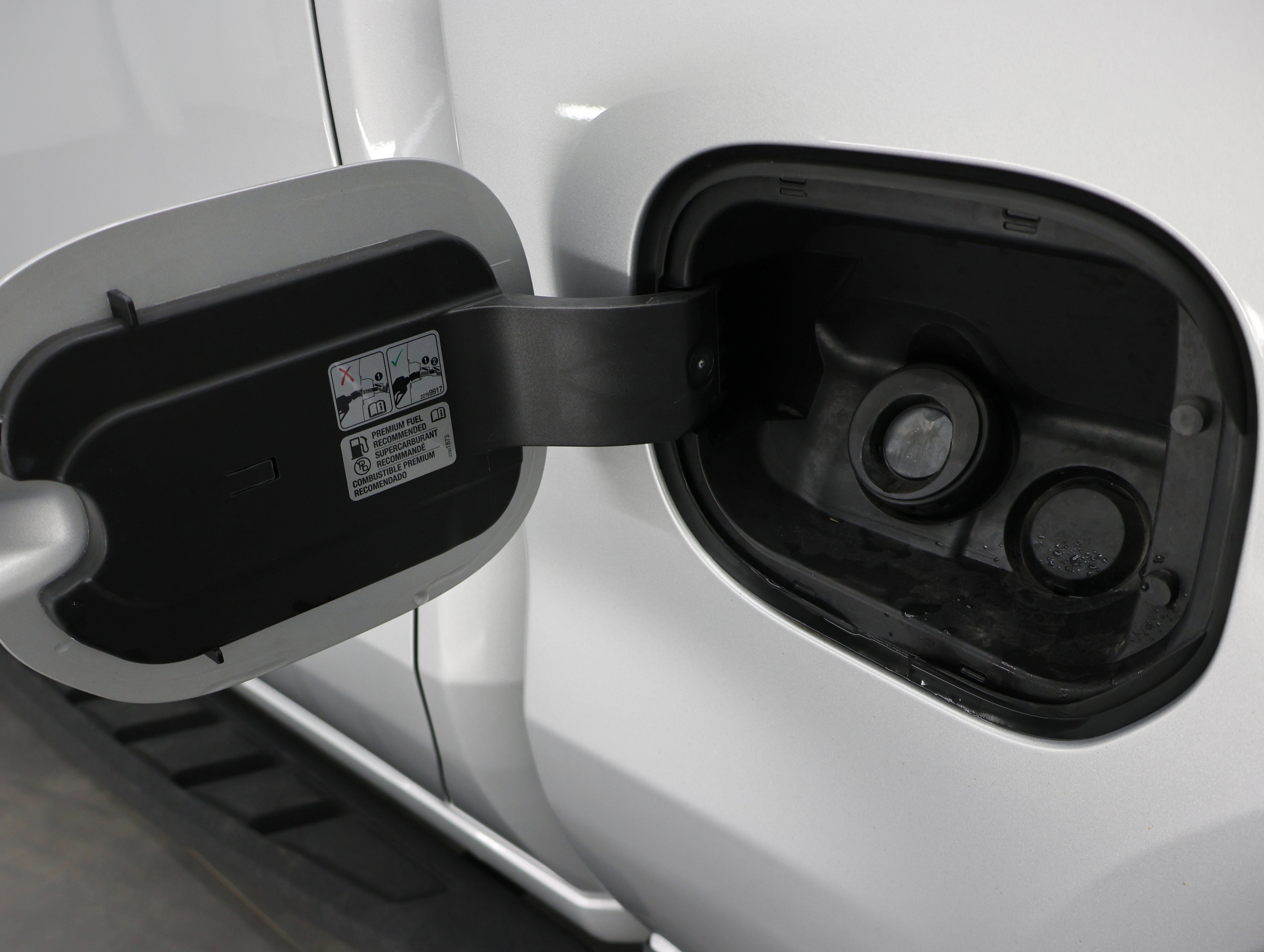 Used 2022 GMC Sierra 1500 AT4X image 38