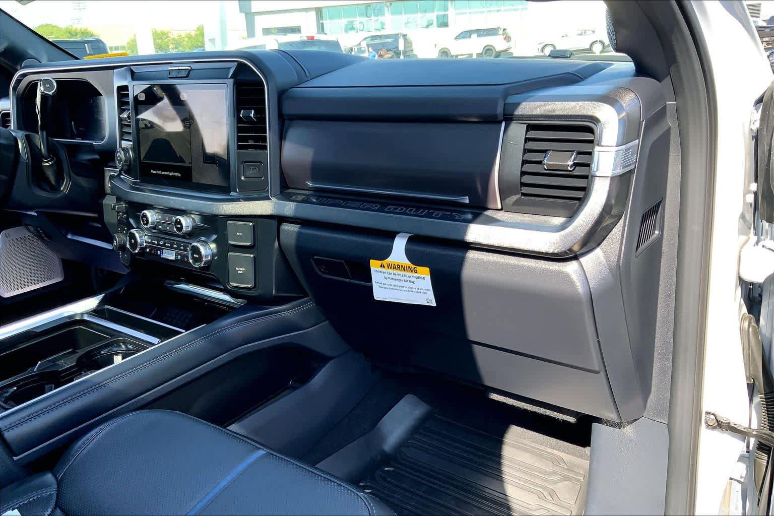 Used 2026 Ford F250 Platinum AWD/4WD image 17