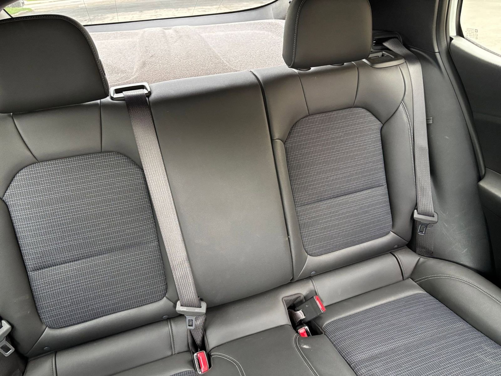 Used 2025 Buick Envista Preferred FWD image 32