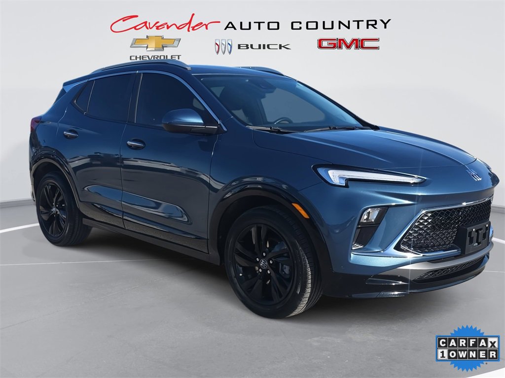 Used 2024 Buick Encore GX Sport Touring w/ Comfort Package image 3