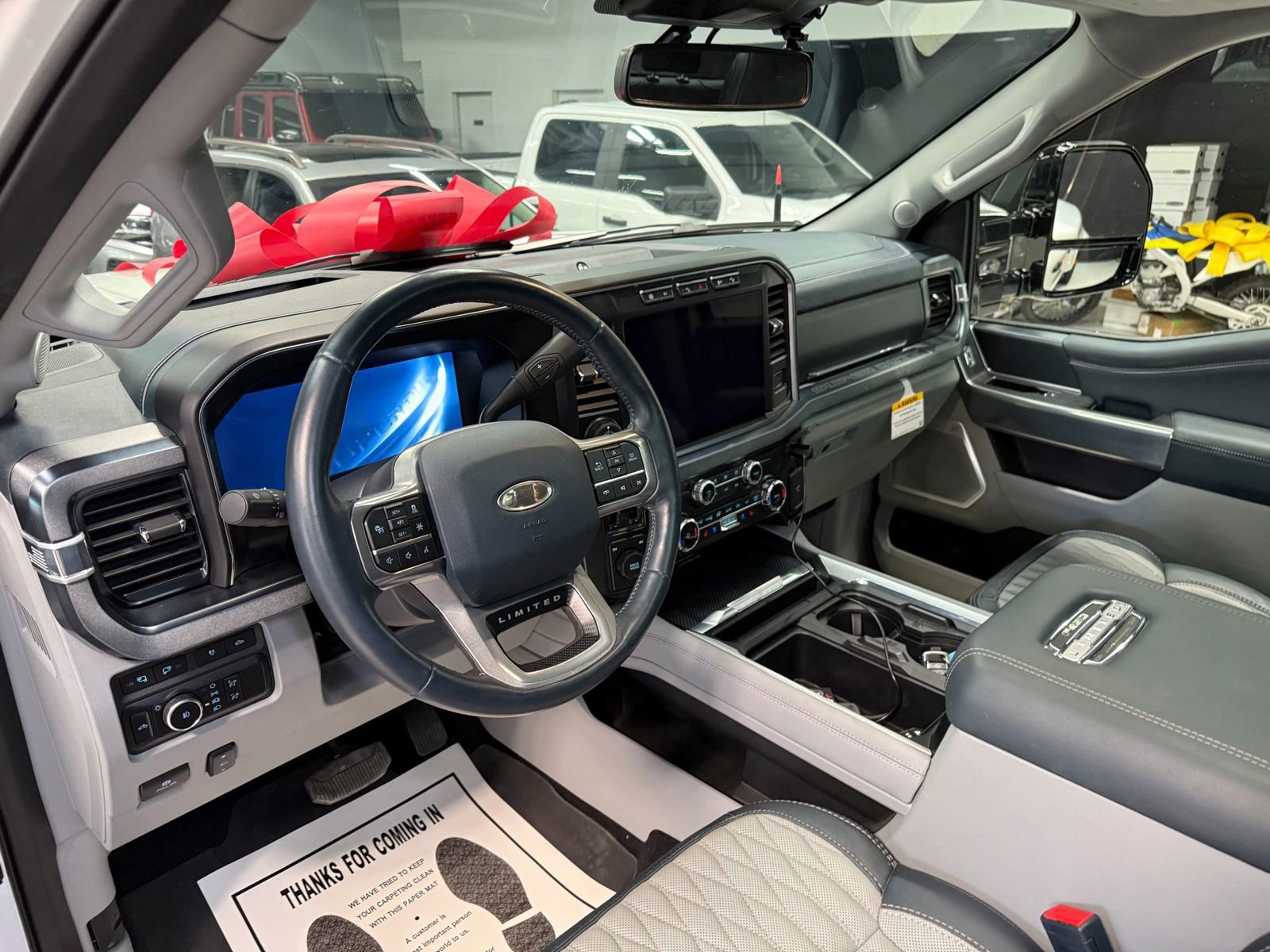 Used 2024 Ford F450 Limited w/ FX4 Off-Road Package image 93