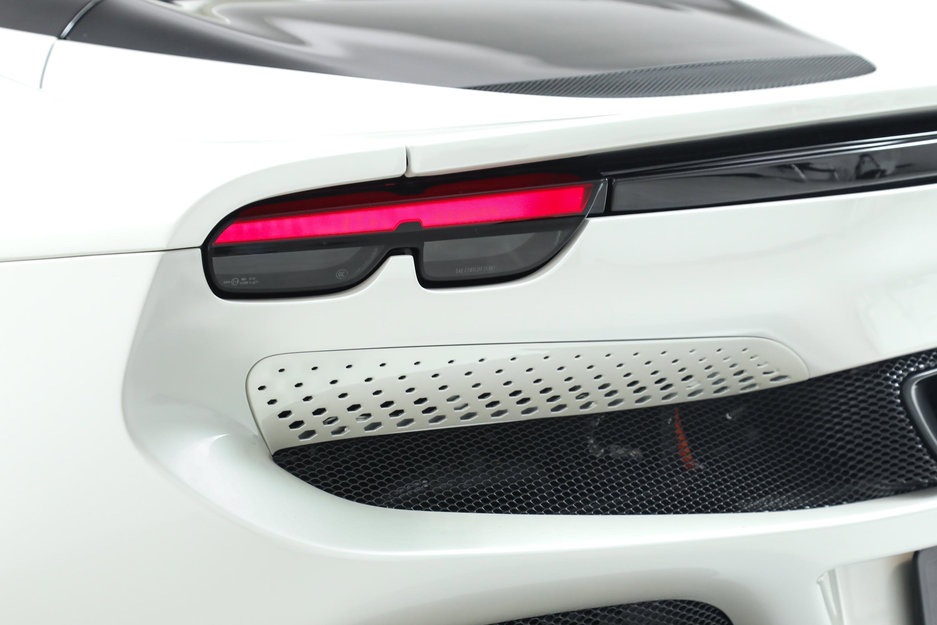 Certified 2025 Ferrari 296 GTS RWD image 36
