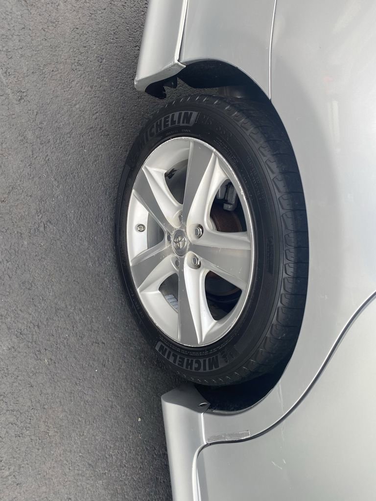 Used 2011 Toyota Camry SE w/ SE Extra-Value Pkg #1 FWD image 28