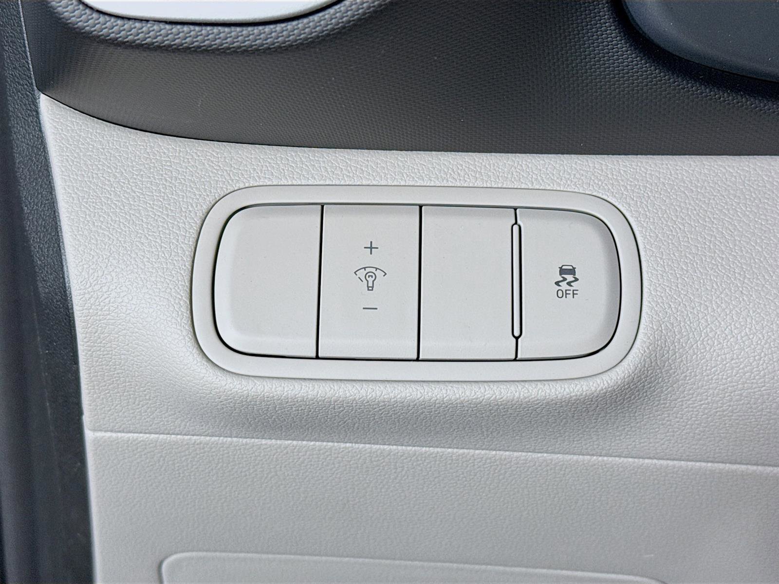 New 2025 Hyundai Venue SEL image 10