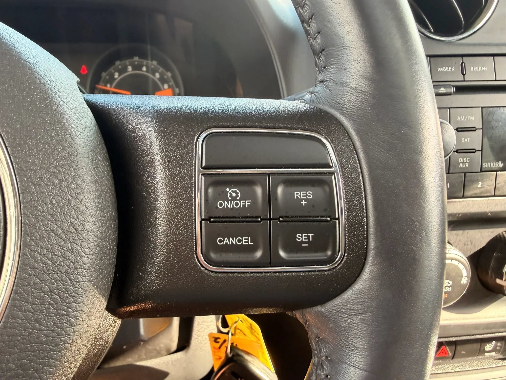 Used 2015 Jeep Patriot High Altitude AWD/4WD image 32