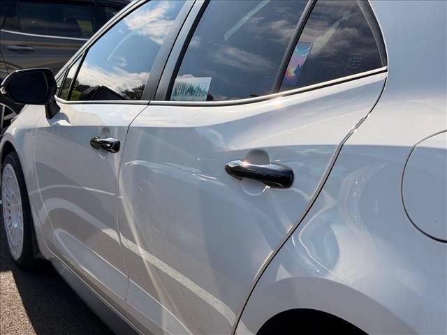 Used 2022 Toyota Corolla SE FWD image 18