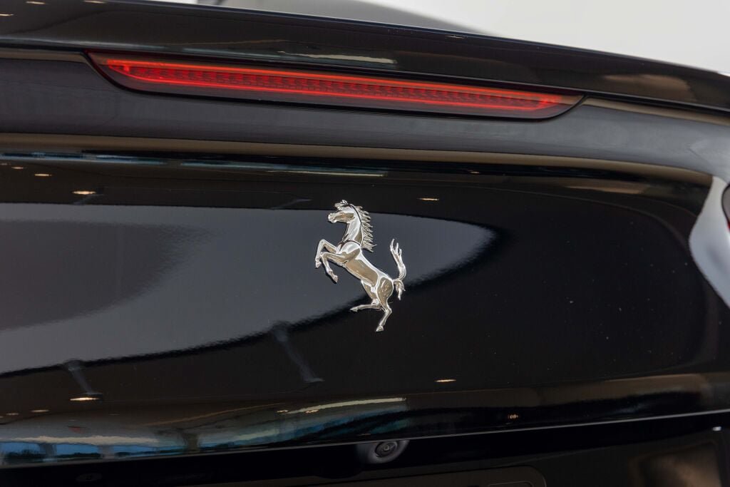 Used 2021 Ferrari 812 GTS RWD image 28