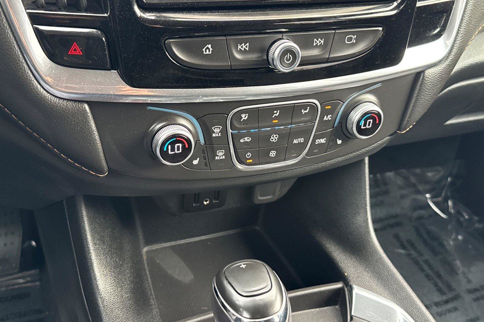 Used 2019 Chevrolet Traverse LT FWD image 24
