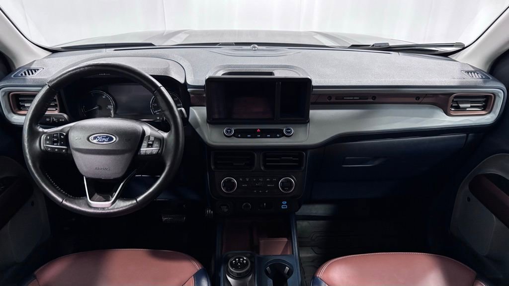 Used 2022 Ford Maverick Lariat w/ Lariat Luxury Package FWD image 2