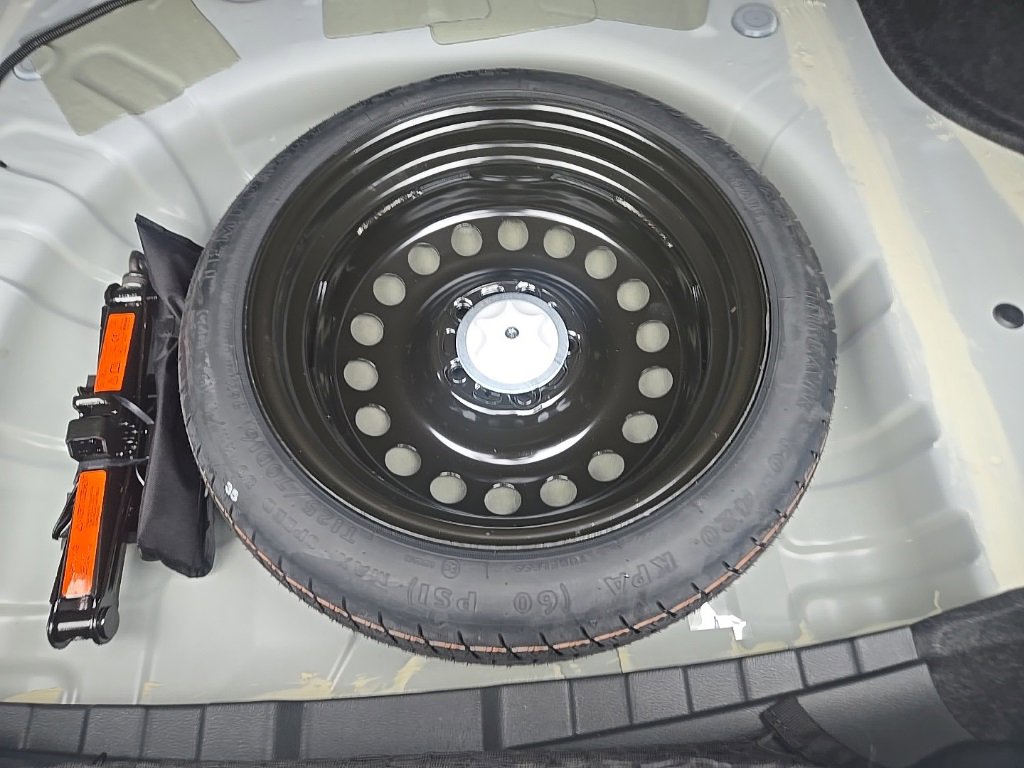 New 2025 Nissan Sentra SV w/ SV Premium Package image 35