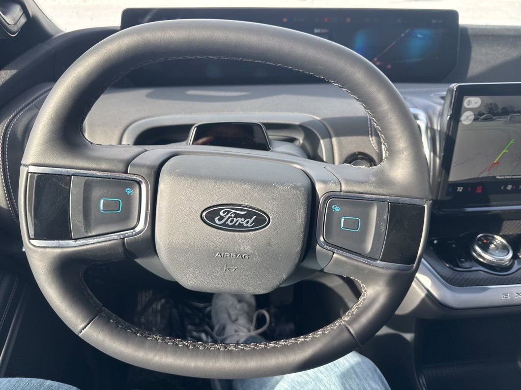 New 2026 Ford Expedition Platinum w/ Stealth Appearance Package image 31