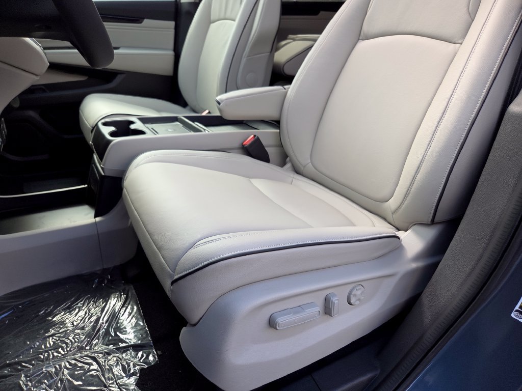 New 2027 Honda Odyssey Touring image 35