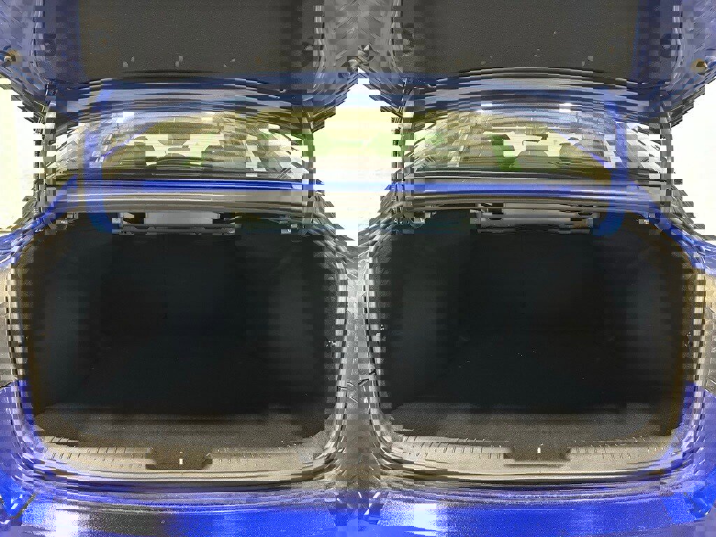 Used 2025 Hyundai Elantra SEL w/ Cargo Package image 47