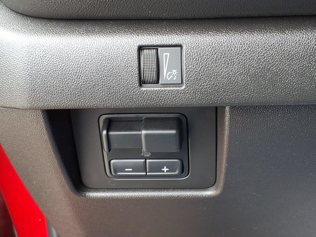 Certified 2023 Chevrolet Colorado LT w/ LT Convenience Package II AWD/4WD image 16
