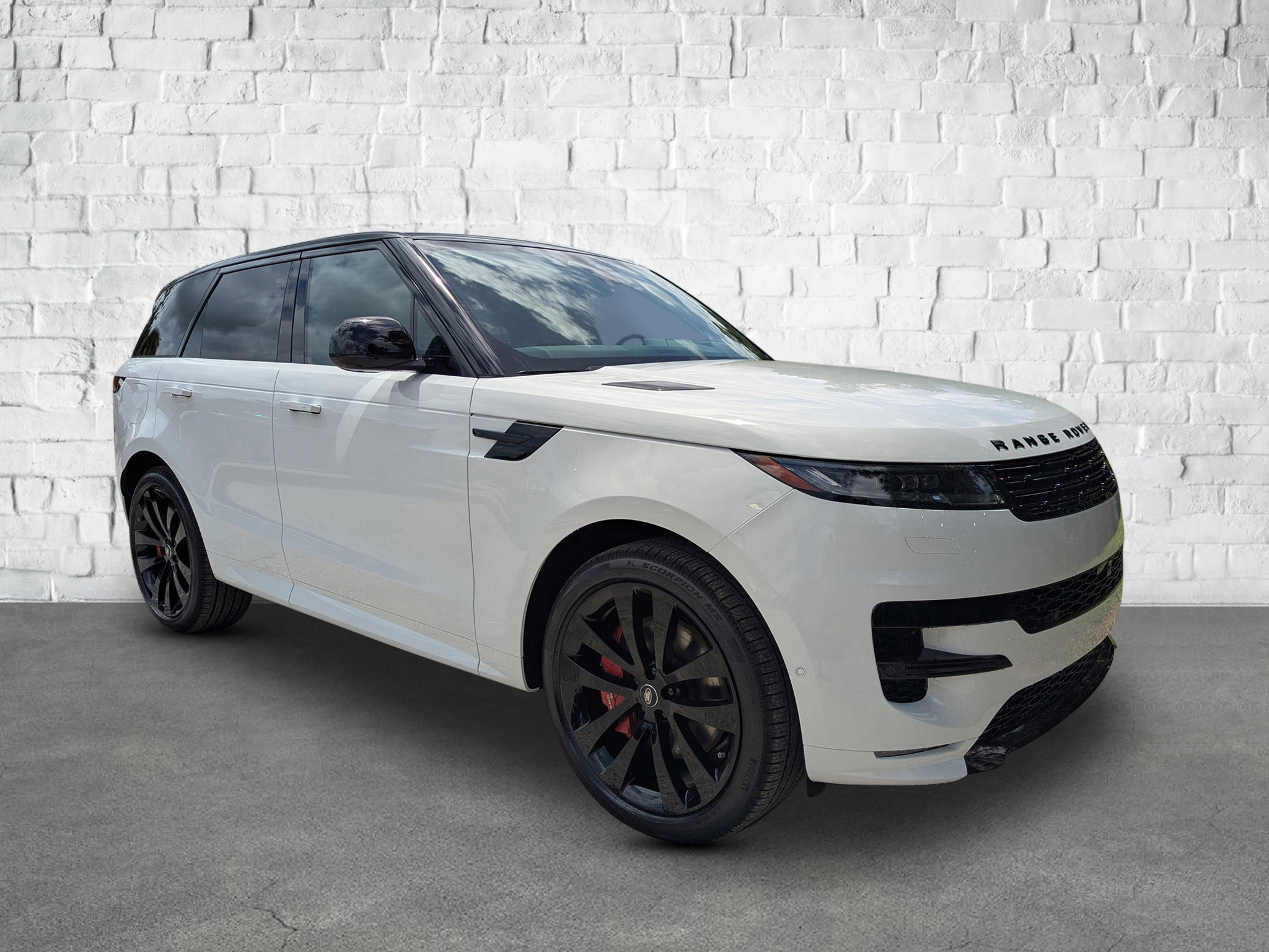 New 2025 Land Rover Range Rover Sport Dynamic SE image 7