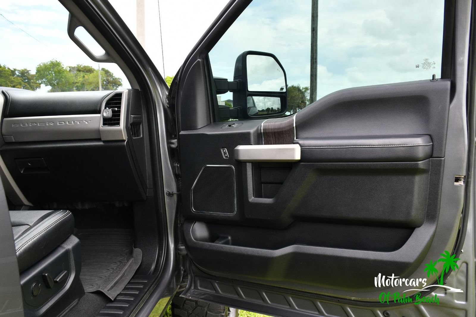 Used 2021 Ford F250 Lariat w/ Lariat Ultimate Package AWD/4WD image 71