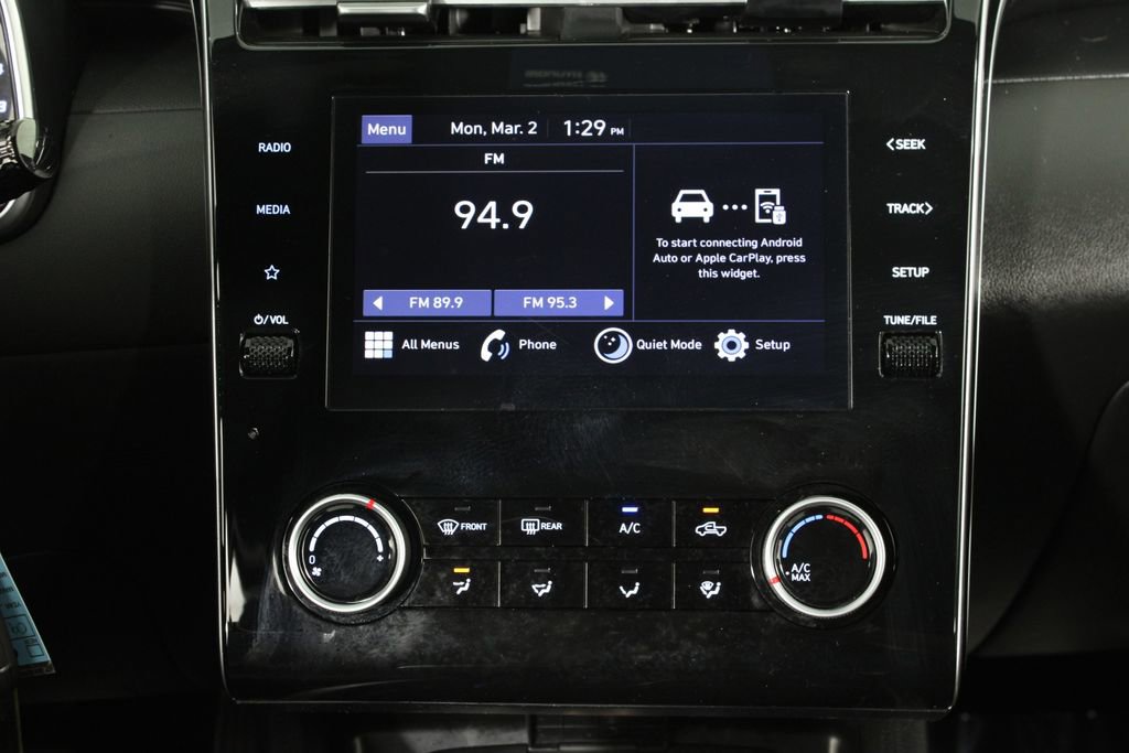 Certified 2024 Hyundai Santa Cruz SE image 9