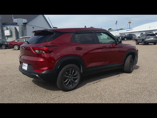 Used 2024 Chevrolet TrailBlazer LS w/ LS Convenience Package FWD image 31