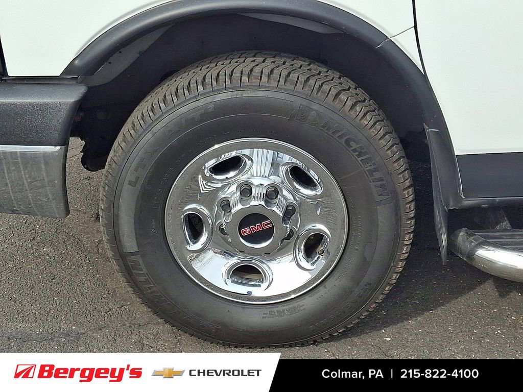 Certified 2016 GMC Savana 2500 image 10