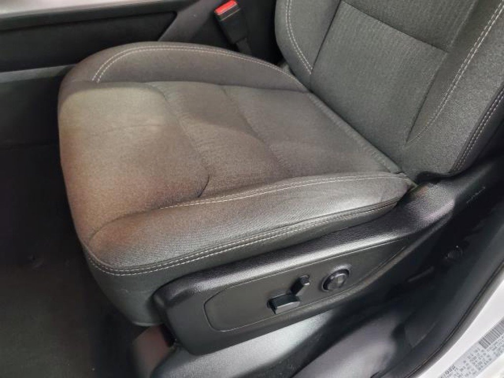 Used 2019 RAM 1500 Big Horn image 13