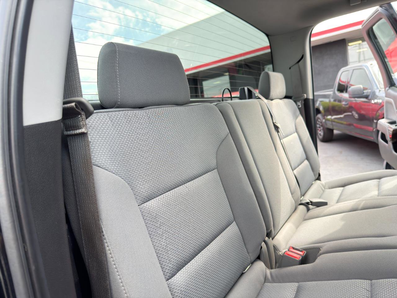 Used 2016 GMC Sierra 1500 SLE w/ SLE Value Package AWD/4WD image 34