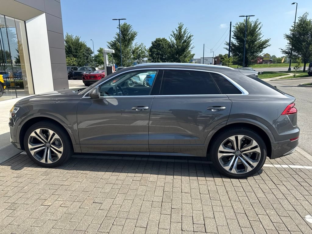 Used 2020 Audi Q8 Premium Plus AWD/4WD image 8