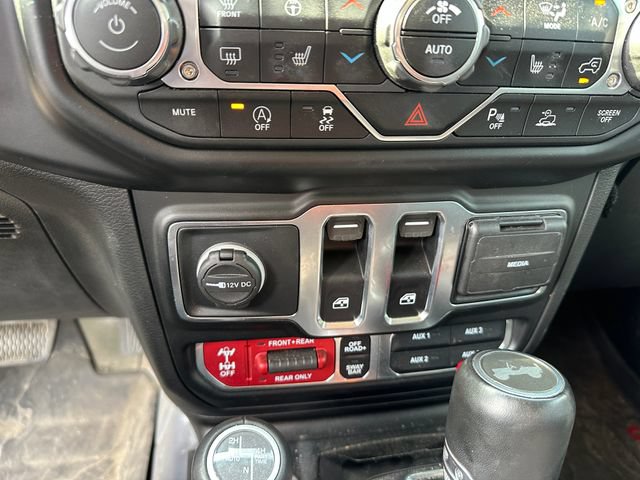 Used 2021 Jeep Wrangler Rubicon w/ Uconnect 4C Nav & Sound Group AWD/4WD image 15