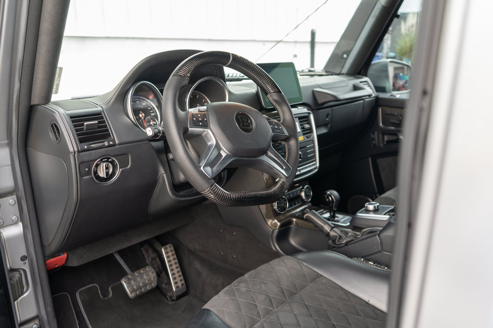 Used 2018 Mercedes-Benz G 550 Squared image 8