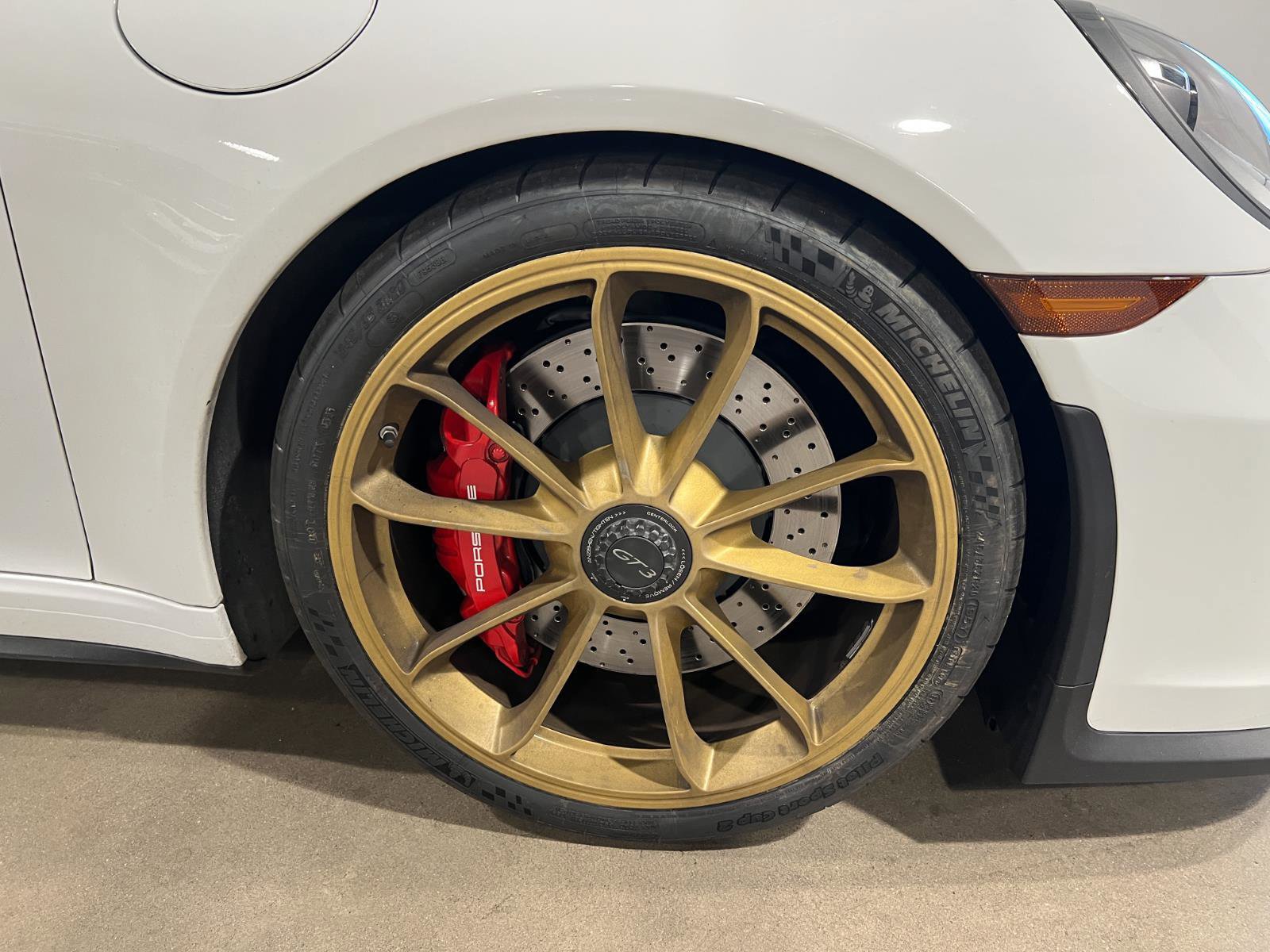 Used 2018 Porsche 911 GT3 image 34