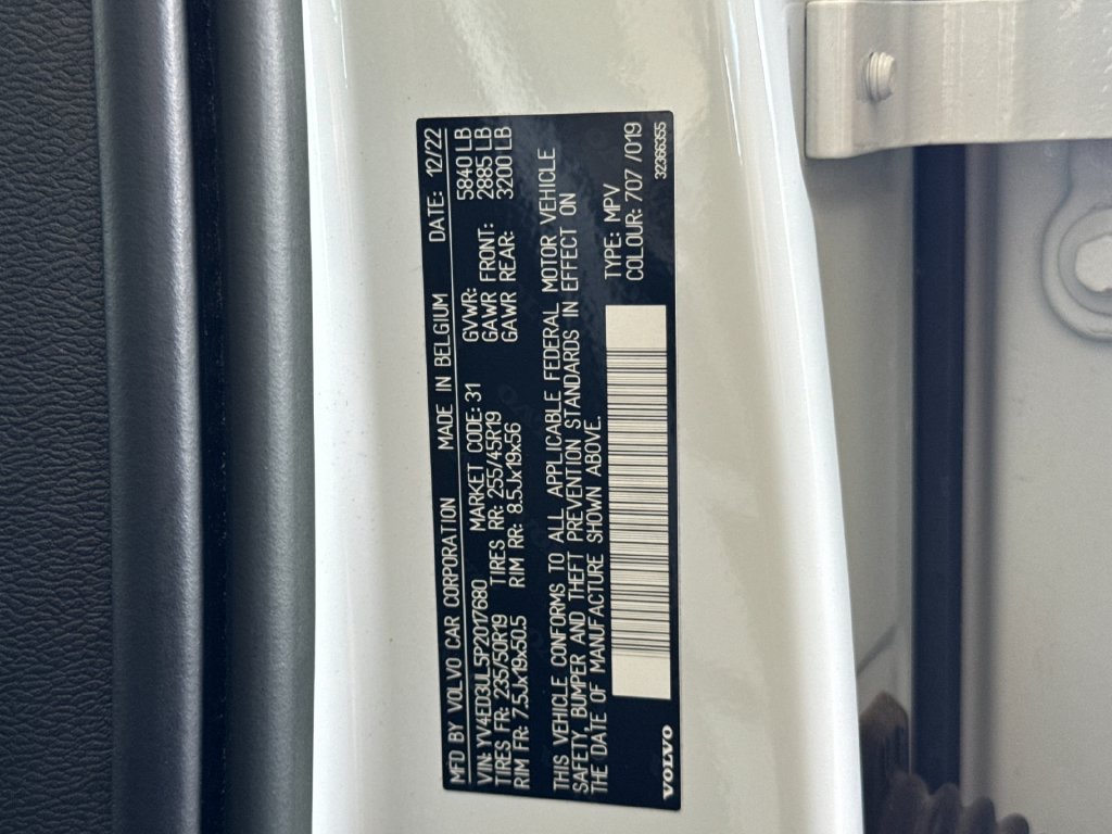 Certified 2023 Volvo XC40 Recharge Plus AWD/4WD image 27