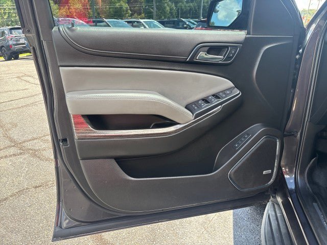 Used 2018 Chevrolet Suburban LT AWD/4WD image 10