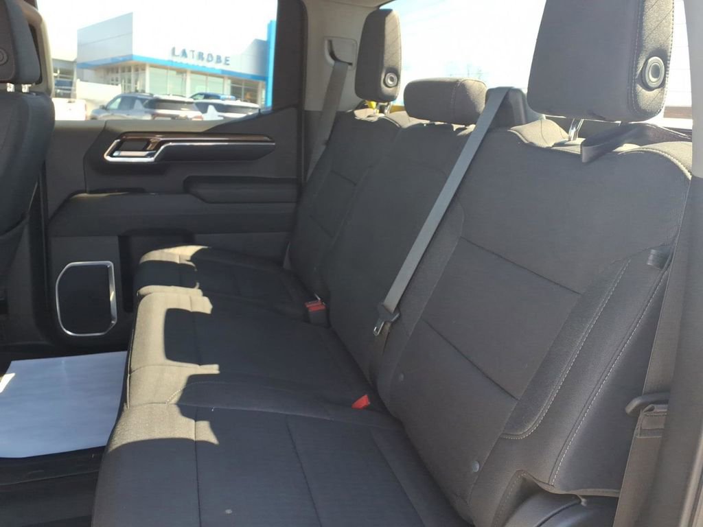 Used 2023 Chevrolet Silverado 1500 RST image 10
