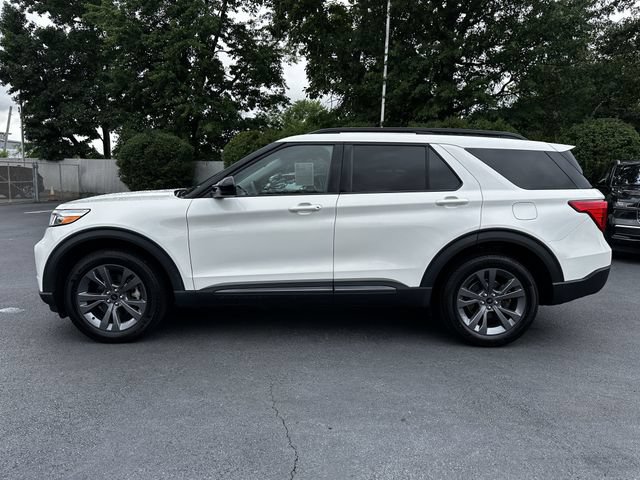 Certified 2023 Ford Explorer XLT w/ Equipment Group 202A AWD/4WD image 8