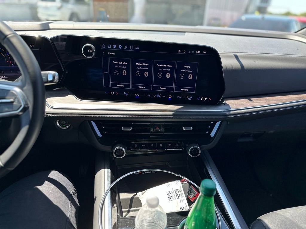 Used 2025 Chevrolet Tahoe LT image 9