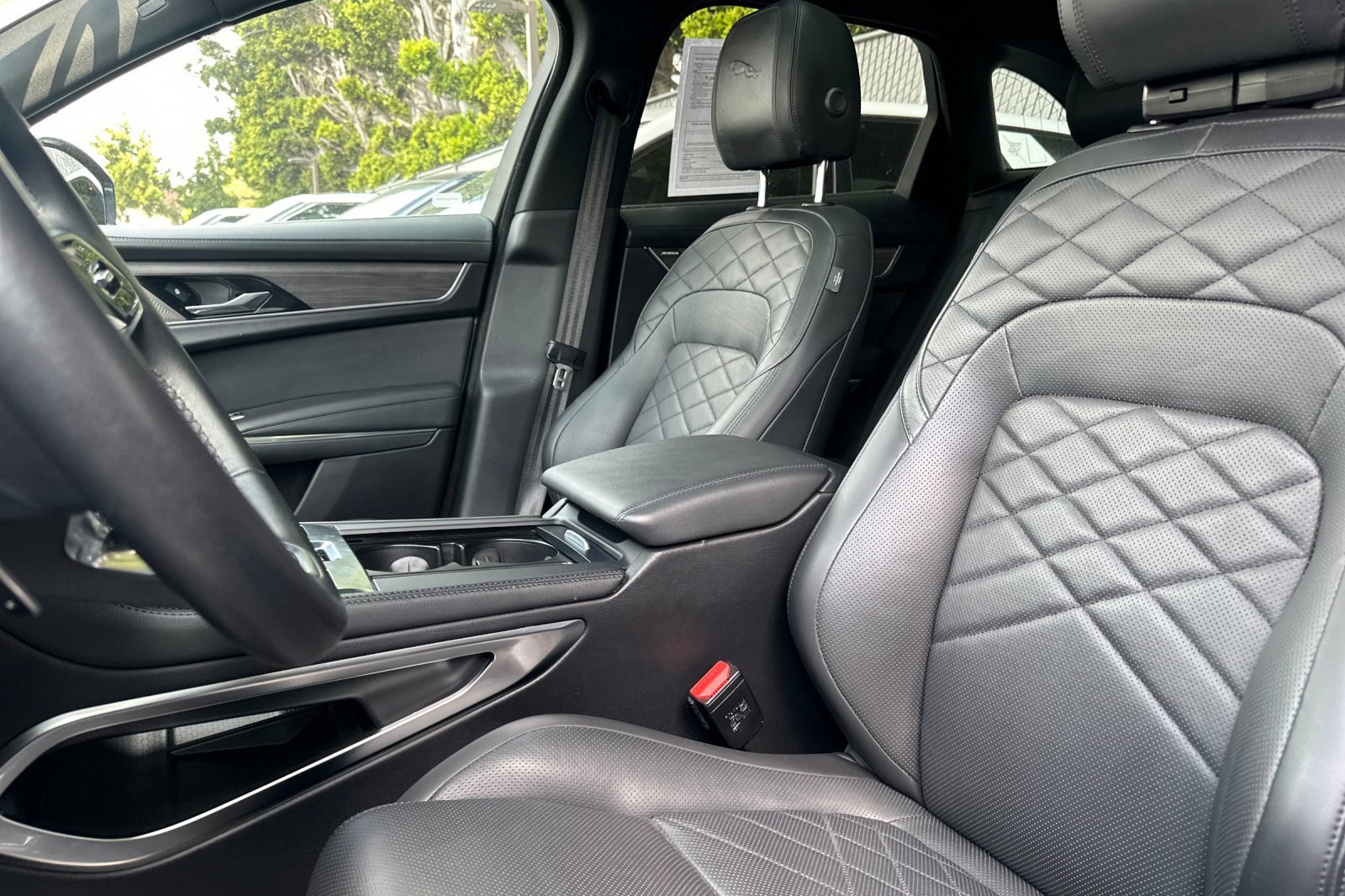 Used 2023 Jaguar F-PACE S image 6