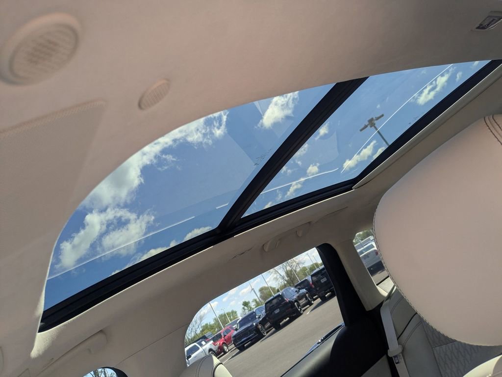 Used 2025 Lincoln Nautilus Black Label w/ Jet Appearance Package AWD/4WD image 17