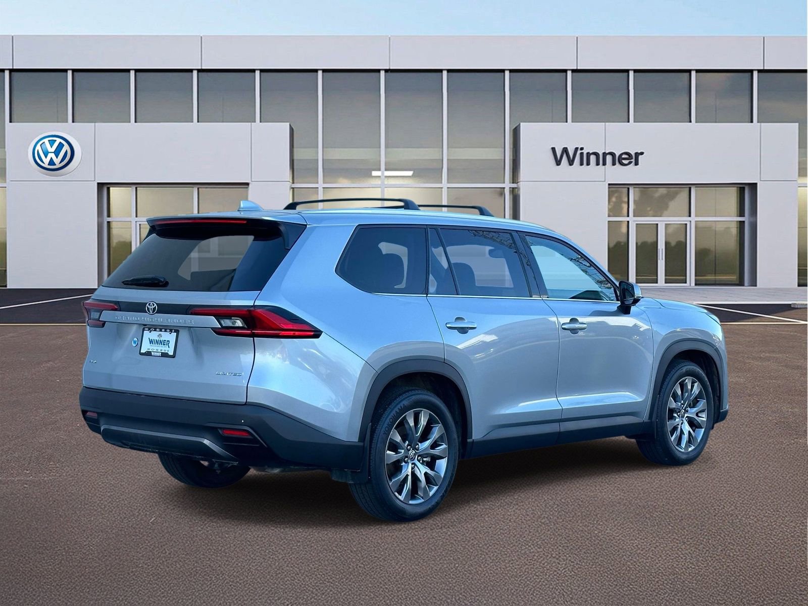 Used 2024 Toyota Grand Highlander Limited image 7