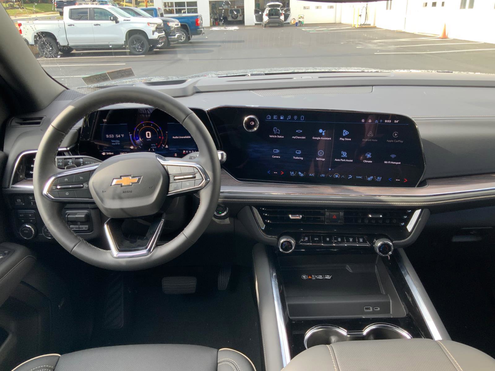 New 2026 Chevrolet Tahoe Premier w/ Sun And Tow Package AWD/4WD image 17